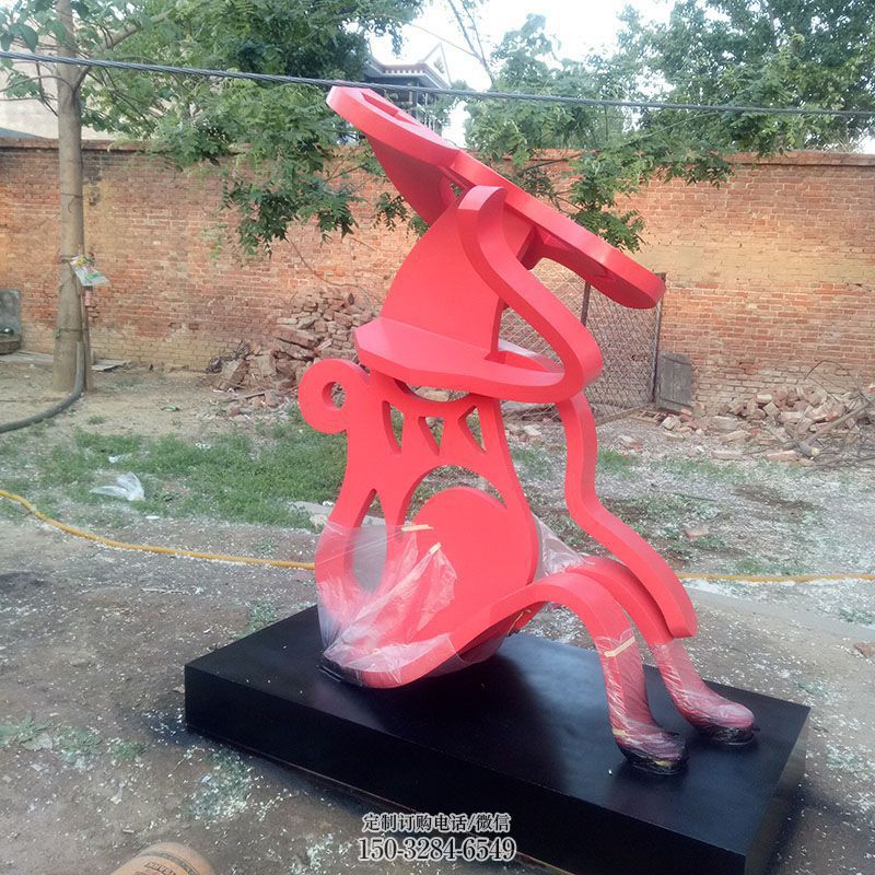 步行街展示-十二生肖起源-图腾雕塑